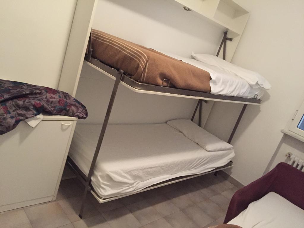 卡门别墅公寓 皮特拉利古 外观 照片